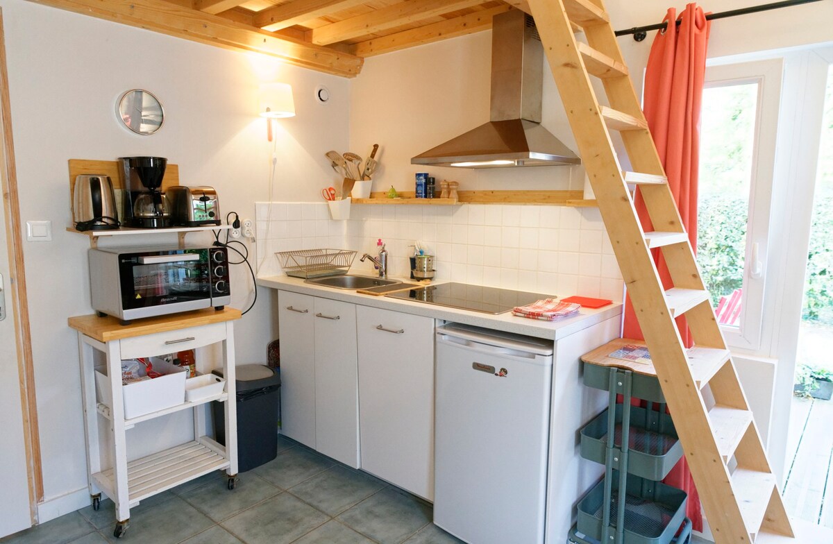 Chasse Spleen — kitchenette